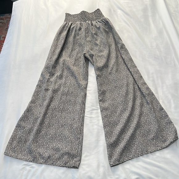 Sienna Sky Wide Leg Pants - Picture 2 of 3